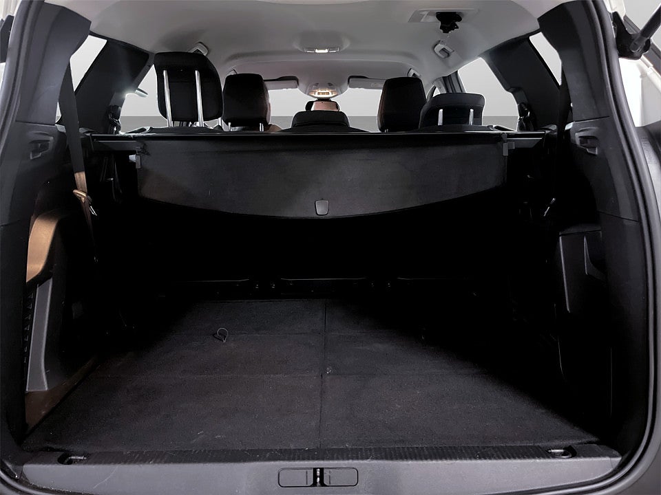 Bild på Peugeot 5008 Active 1.2 PT Aut 7-SITS B-KAMERA 130hk