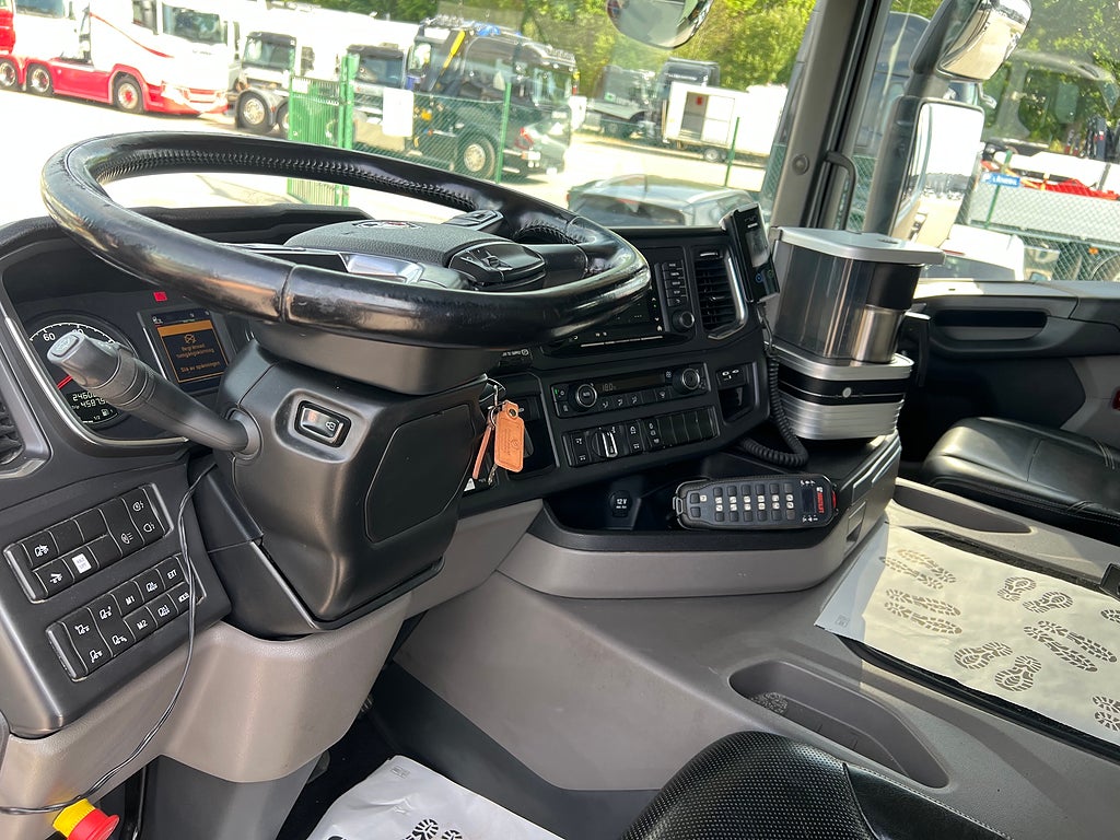 Scania G450 6x2*4 XT Lastväxlare, Fullt Plogutrustad