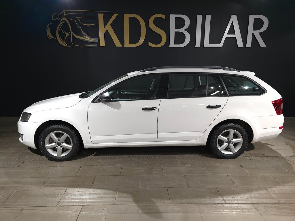 Skoda Octavia 1.6 TDI 4WD Kombi Euro6 110hk | Drag | Värmare