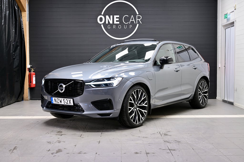 Volvo XC60 T8 AWD Recharge R-Design MOMS Luft B&W Pano Massage Ventilerade