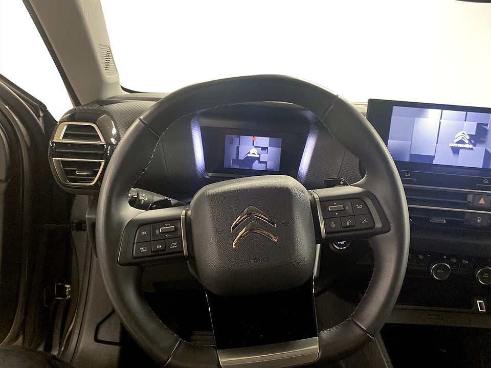 Bild på Citroën C4 Shine 1.2 PT 130hk Aut - 360-KAMERA, RATTVÄRME