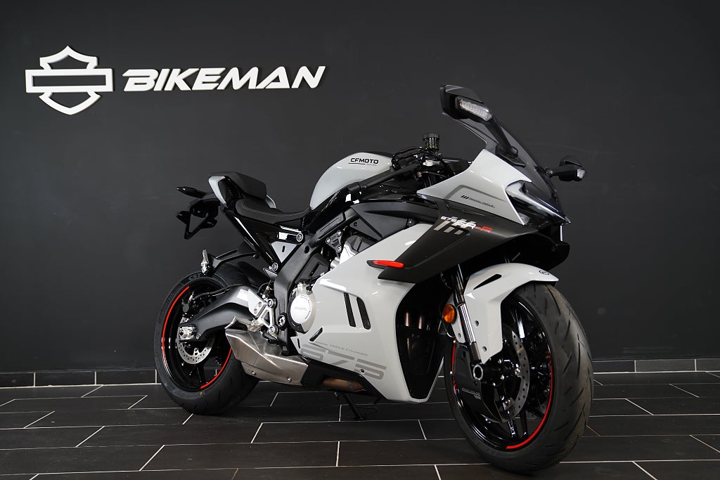 CFMOTO 675SR-R NYHET 