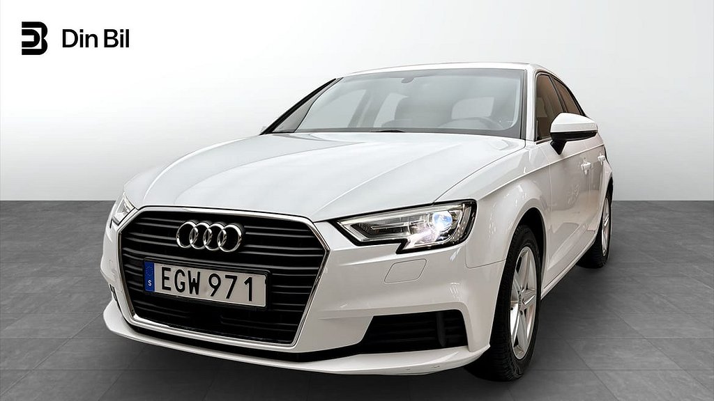 Audi A3 Sportback 35 TFSI 150HK / Carplay