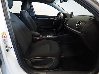 Halvkombi Audi A3 15 av 20