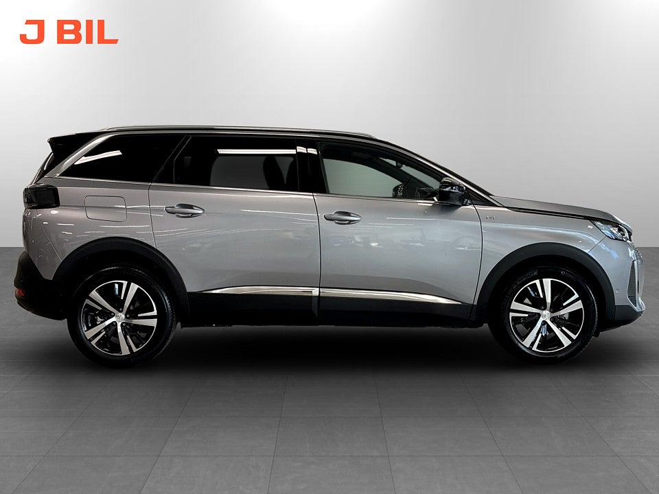 Bild på Peugeot 5008 GT 1.2 PT 130hk Aut KAMPANJ VINTREHJUL INGÅR