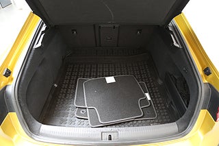 Halvkombi Volkswagen Arteon 27 av 29