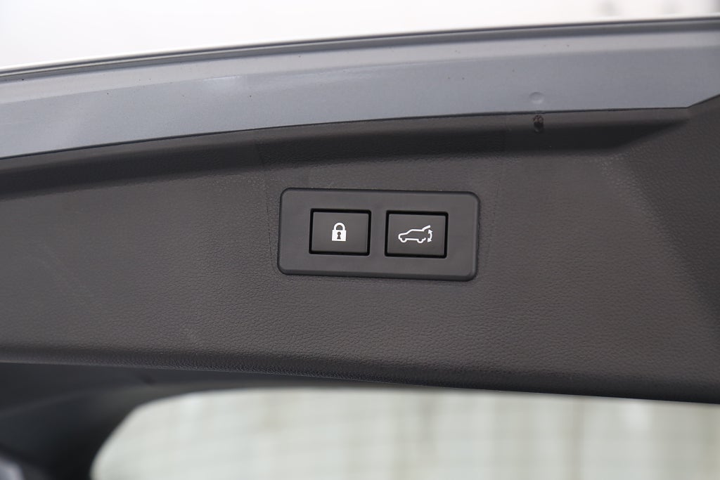 Subaru Outback 2,5i XFuel Touring AWD Skinn I Taklucka I H/K I Drag 2022