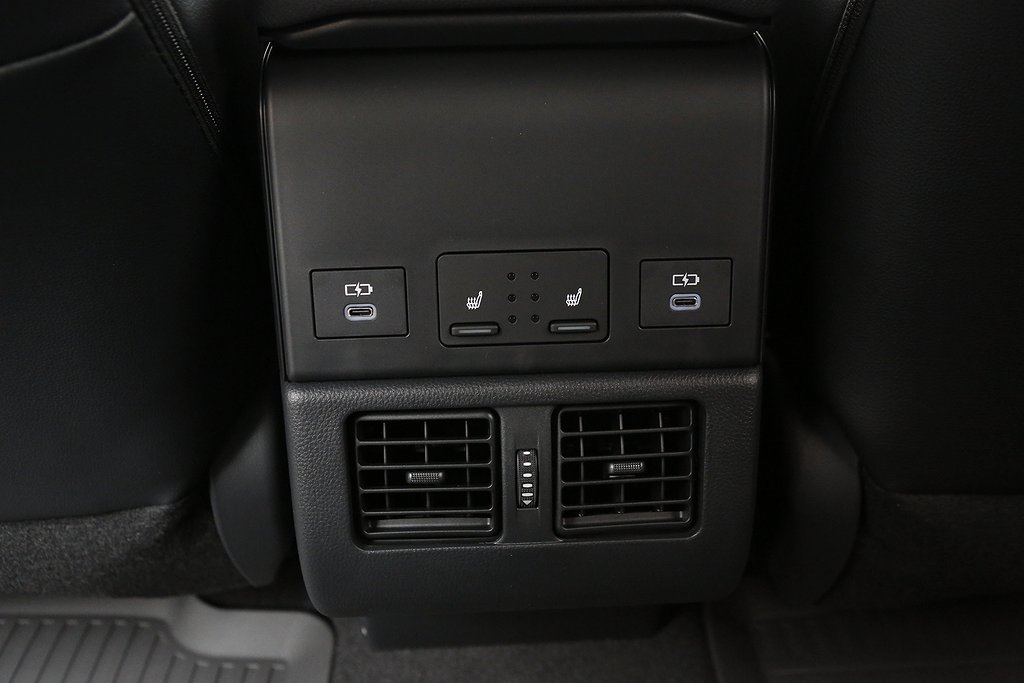 Subaru Solterra 72,6kwh Touring Spara 80.000kr 2025