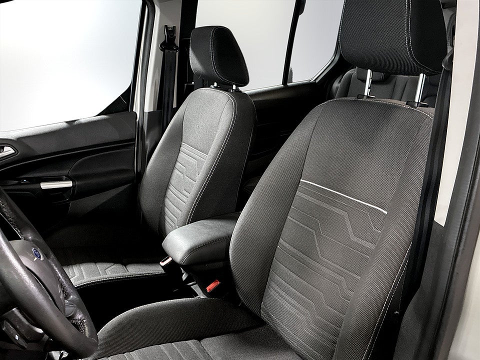 Bild på Ford Grand Tourneo Connect 1.5 TDCi 120hk Aut P-SENSORER