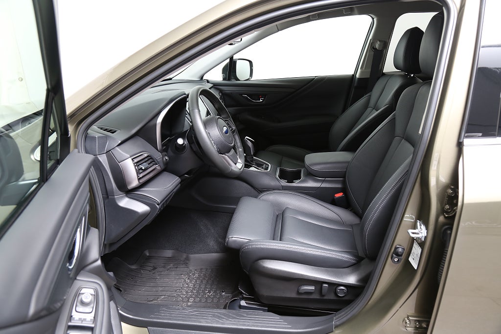 Subaru Outback 2.5 4WD XFuel Limited dragkrok 2025