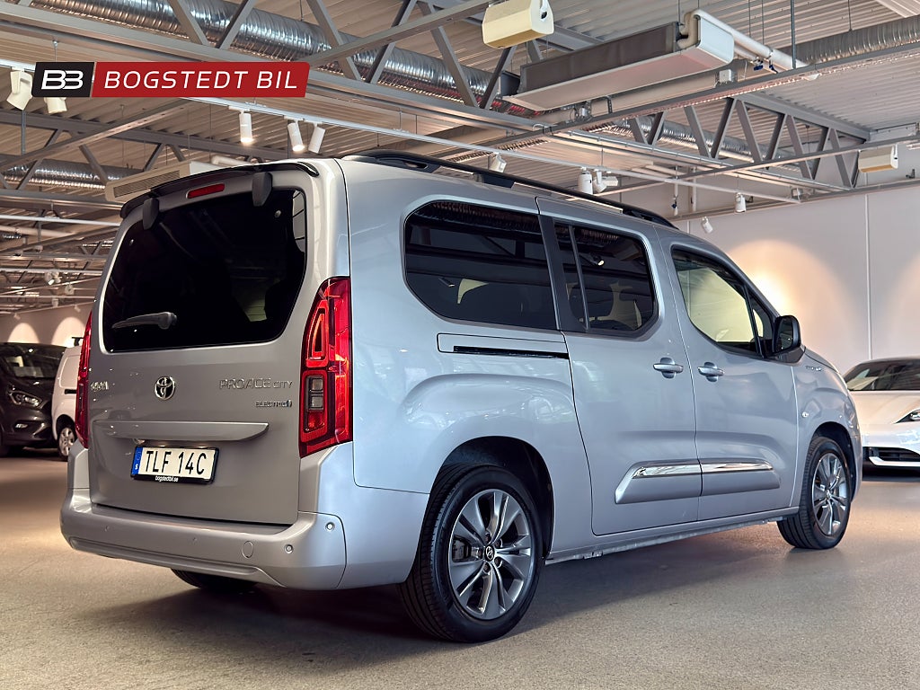 Toyota Proace City Verso Electric 136hk | 7-sits | Backkamera