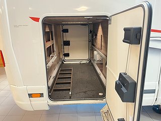 Husbil-integrerad Kabe IMPERIAL TM 910 GB 9 av 38