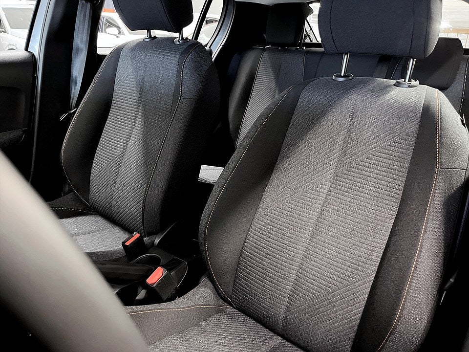 Bild på Peugeot 208 Style PureTech - OMGÅENDE LEVERANS!