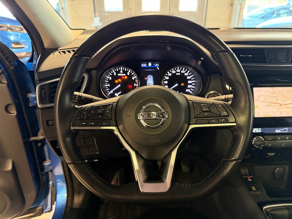 Nissan Qashqai 1.3 DIG-T 140hk | Tekna Design | Panorama | Navi | 360°
