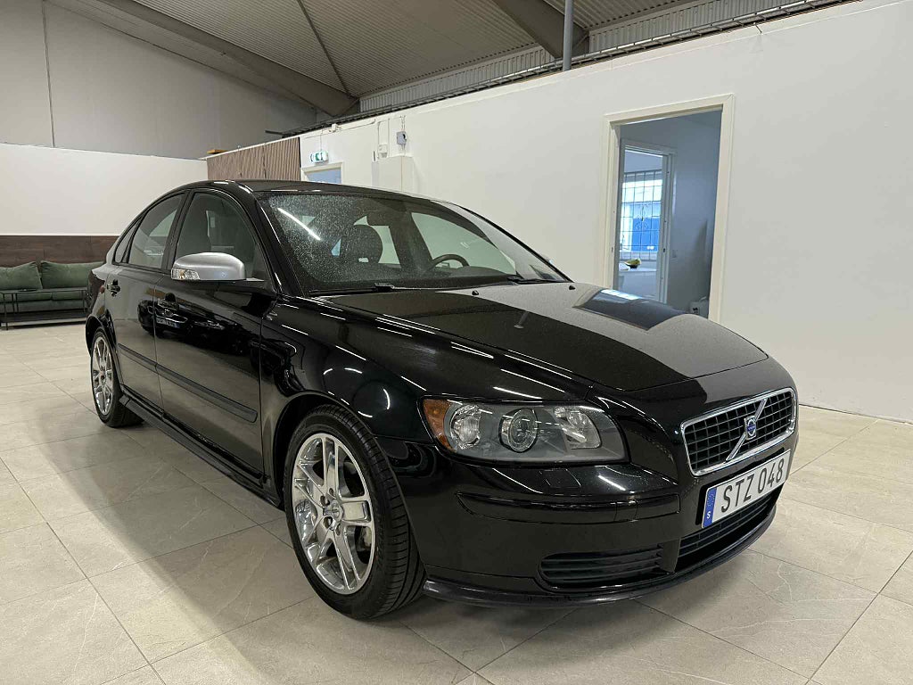 Volvo S40 1.8 R-Design / Premium Sound System / Toppskick 