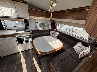 Husvagn, 1-axl Polar 700 TB LR Svit  2 av 22