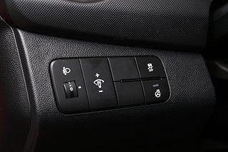 Halvkombi Hyundai i10 15 av 19