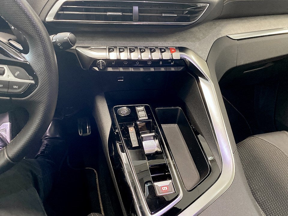 Bild på Peugeot 5008 GT 1.2 PT 130hk Aut - 7-SITS, B-KAMERA