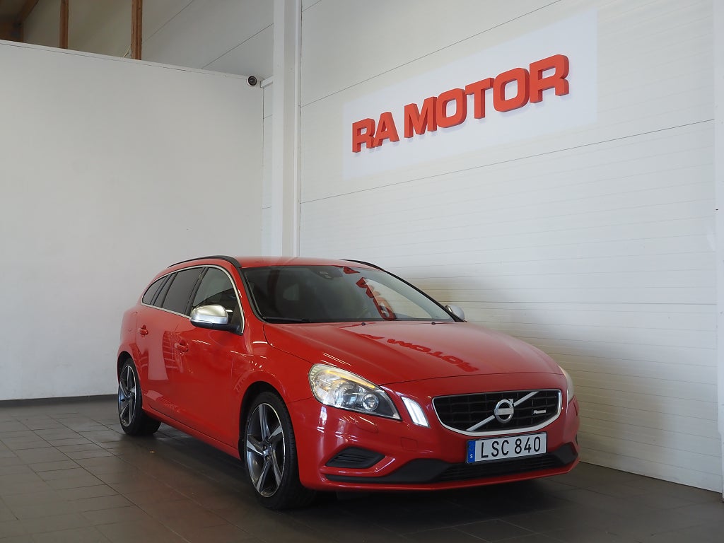 Volvo V60 D3 R-Design 163hk | Drag | Bluetooth |