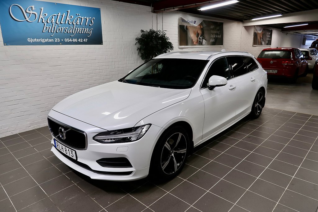 Volvo V90 D4 AWD Geartronic Advanced Edition, Momentum