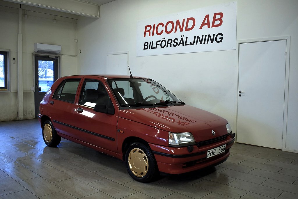 Renault Clio 5-DÖRR 1.4 AUTOMAT LÅGMILARE SKATTEBEFRIAD