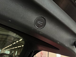 Tesla Model Y Performance S&V-Hjul/Drag/Pano/Backkam/Värmepump/MOMS – bild 17