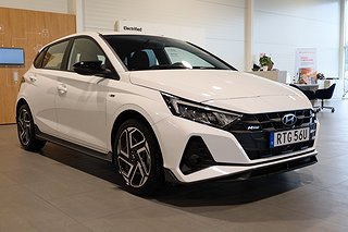 Halvkombi Hyundai i20 4 av 25