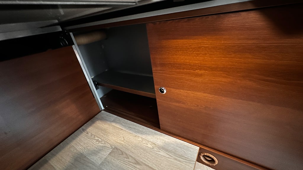 Rapido V68 1 Ägare, Långbädd, Dragkrok thumbnail