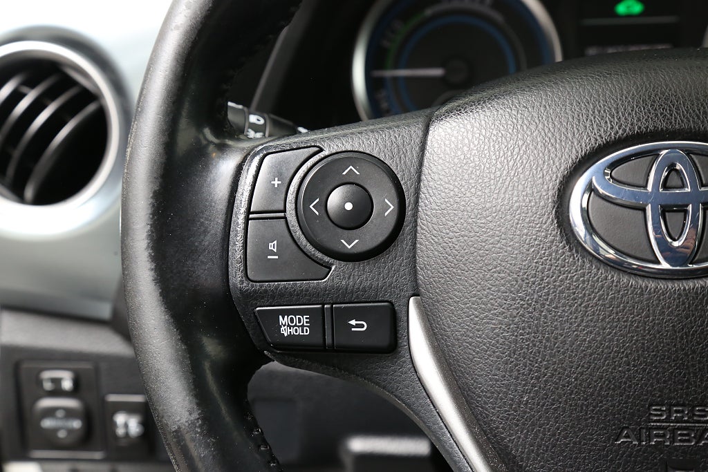 Toyota Auris Touring Sports Hybrid e-CVT Edition 50 Motorvärmare 2014