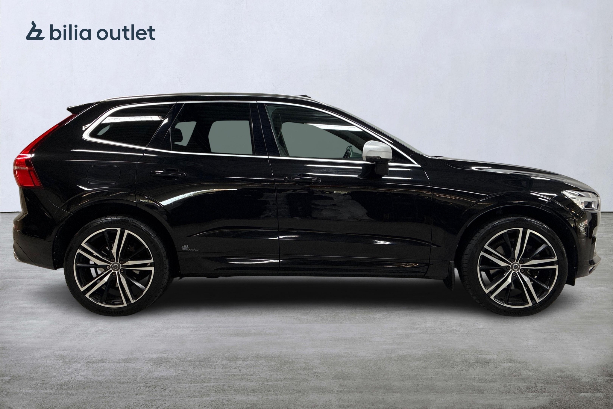 Volvo XC60 D5 AWD R-Design 235hk 2018, photo 5/10