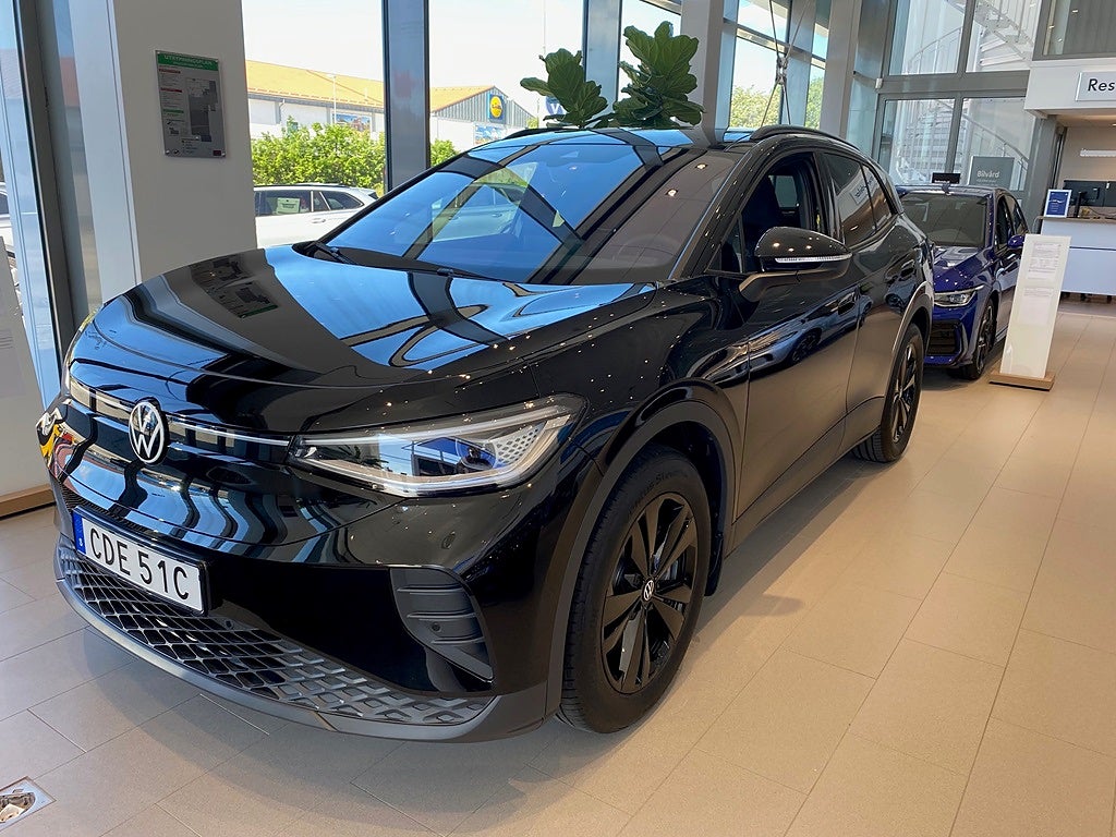 Volkswagen ID.4 PRO EDITION 286 HK BLACK STYLE