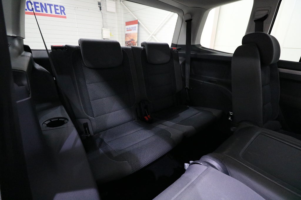 Volkswagen Touran 2011 - miniatyr 15