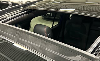 SUV Mercedes-Benz GLB 7 av 12