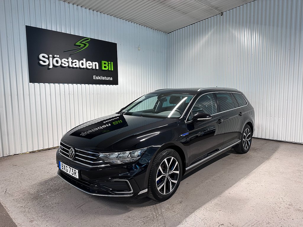 Volkswagen Passat Sportscombi GTE - Värmare/Backkamera/Drag