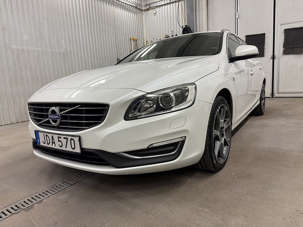 Volvo V60 D4 AWD Ocean Race 5-cyl Euro 6
