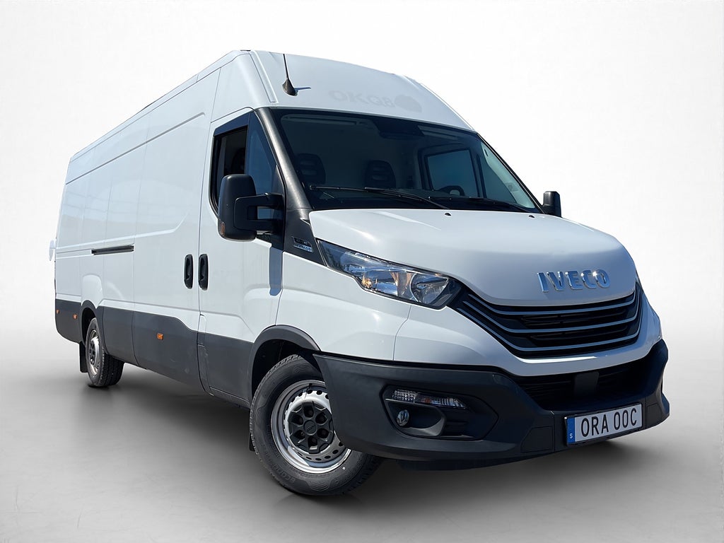 Iveco Daily L4H2 2.3JTD Värmare 3-Sits Bluetooth MOMS