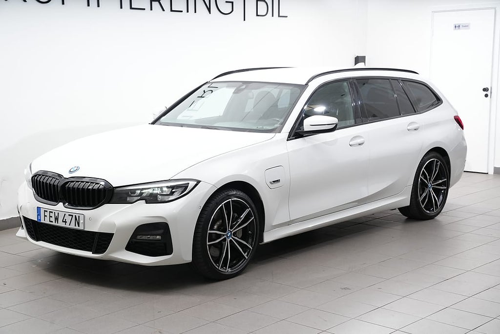BMW 330e xDrive Steptronic 292hk M-Sport 19"/Shadowline/Drag
