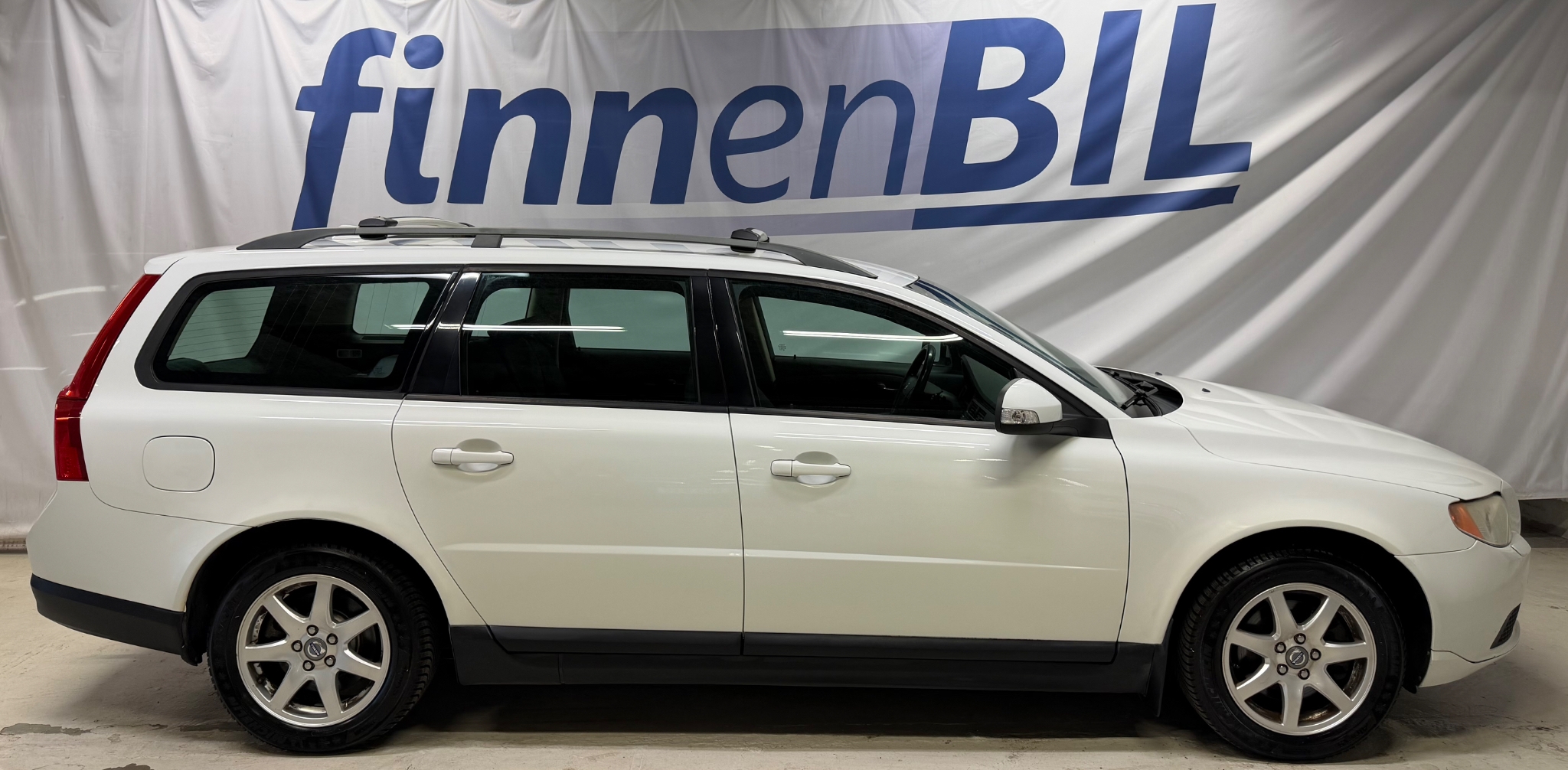 Volvo V70 2.0F Besiktigad Drag 2009, bild 3/10