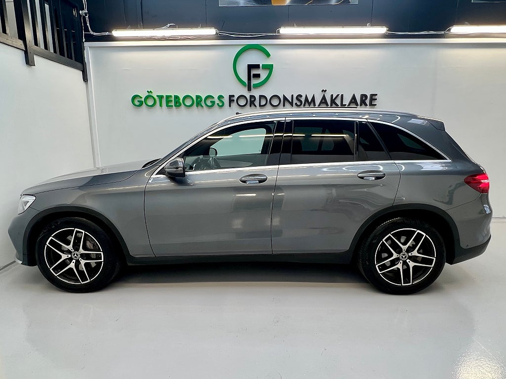 Mercedes-Benz GLC 350 d 4MATIC AMG Panorama Burmester Dragkrok 2184kr/mån