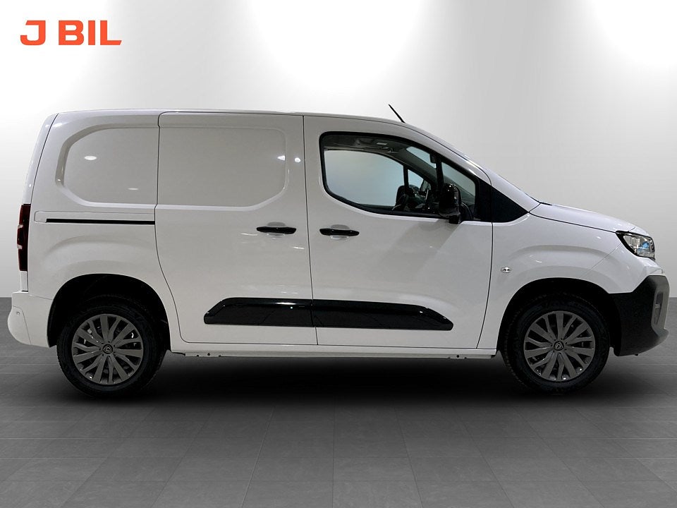 Bild på Peugeot Partner Plus BlueHDi 130hk Aut L1 - OMGÅENDE LEVERANS!