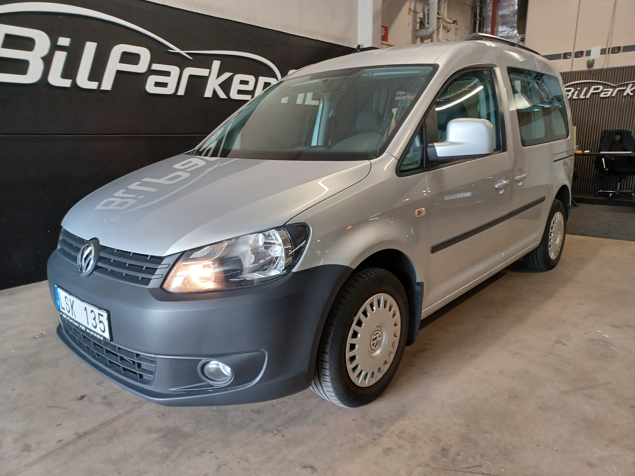 Volkswagen Caddy 2.0 EcoFuel Euro 5 2011, bild 2/43