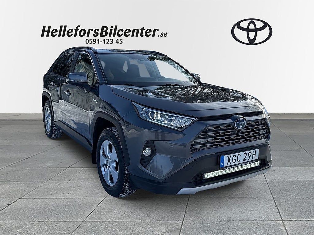 Toyota RAV4 Hybrid AWD-i Premium JBL Drag LED ramp Vhjul
