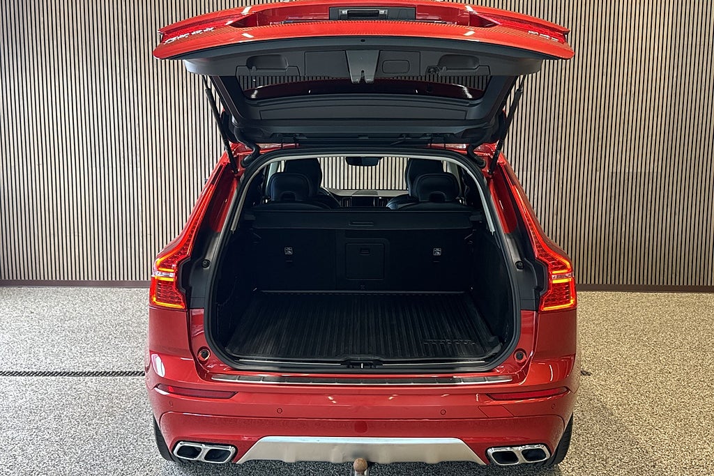 Volvo XC60 B4 AWD Geartronic Momentum