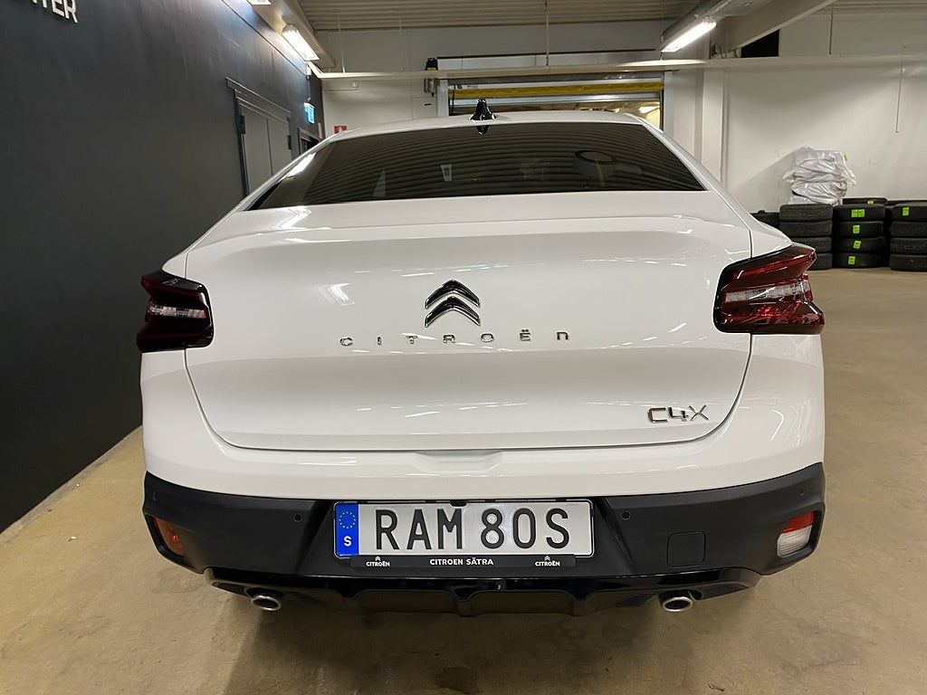 Bild på Citroën C4 X SHINE 1.2 PureTech 130hk AUT Back/Nav