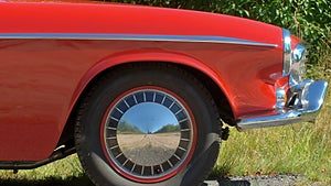 Volvo P1800 har haft samma ägare i 50 år. Foto: Bilweb Auctions