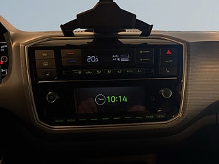Skoda Citigo iV 36.8 kWh SoV-Däck/Värmare/Psens – bild 15