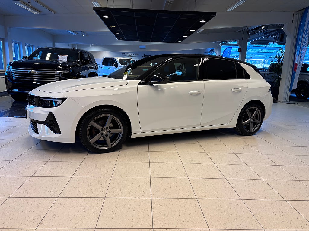 Opel Astra GS 1.2 Turbo 130 hk Vinterhjul 2,95% ränta