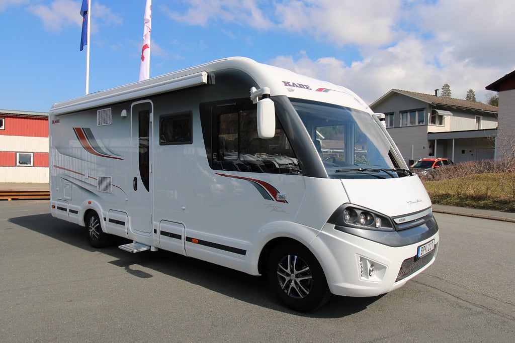 Kabe TM i 760 LXL  Automat 180 HK 1 Års garanti dubbla AC