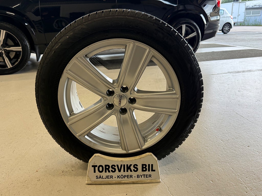 Volvo XC90 7-seater T8 Twin Engine AWD Geartronic R-Design 2 Ägare - miniatyr 22