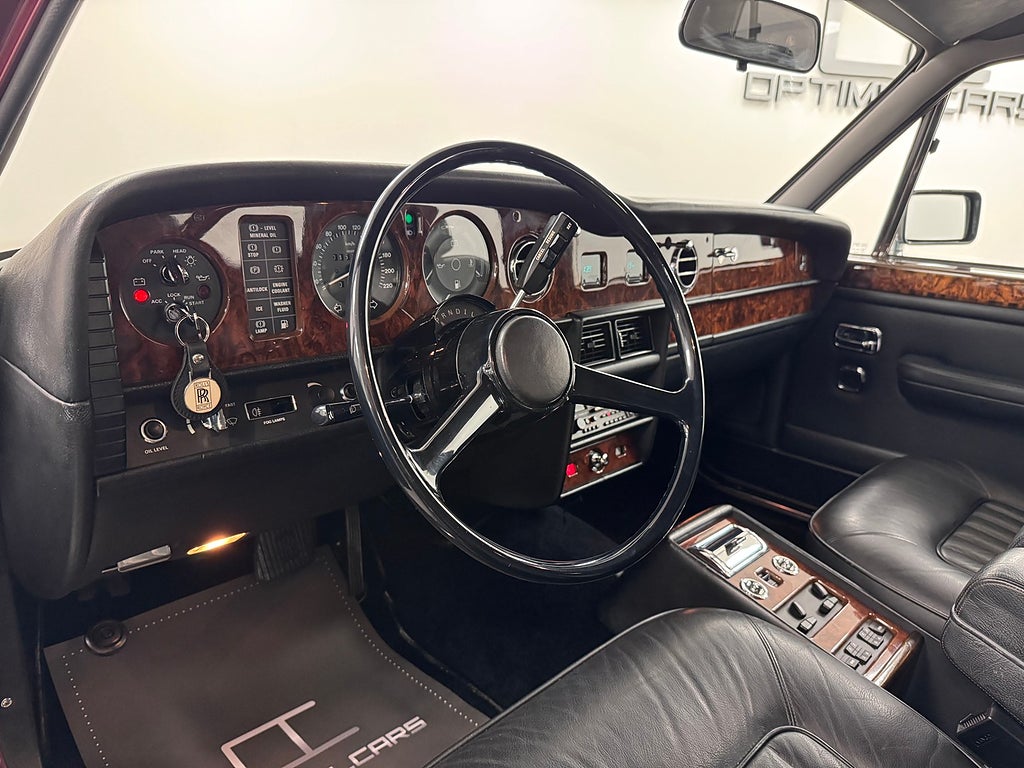 Rolls-Royce Silver Spur 1988 - miniatyr 24
